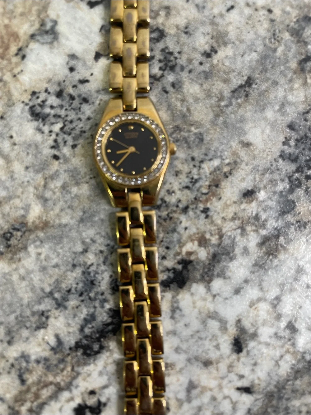 Vintage Ladies Citizen Watch Japan Women’s Gemmed Bezel Wristwatch